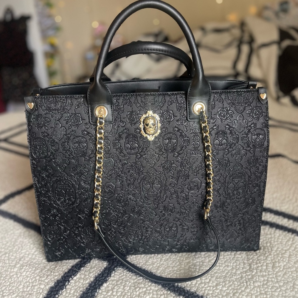 Betsey Johnson XOKIARA Black Skull Tote
